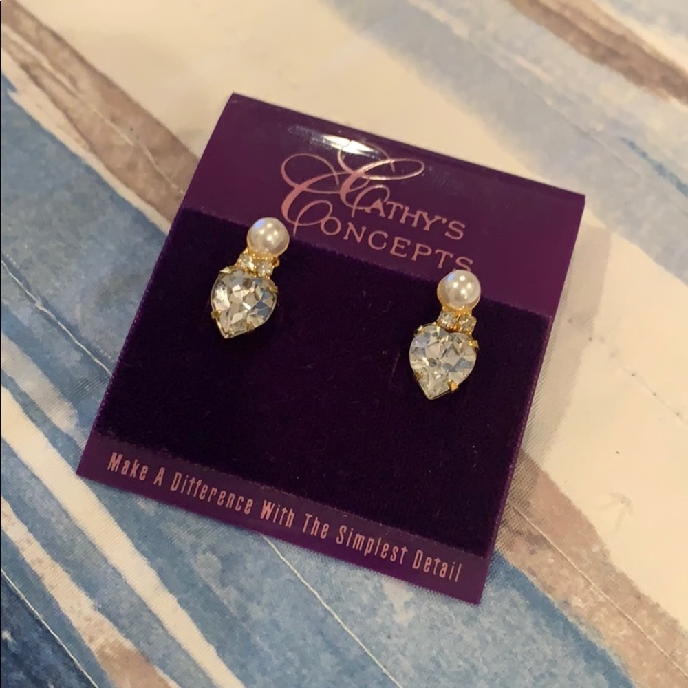 Cathy’s Concepts Heart Earrings